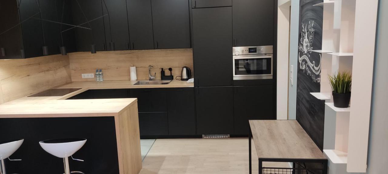 Be My Guest- Fontany Luxury Apartment Metro Wi-Fi Free Parking Zone Βαρσοβία Εξωτερικό φωτογραφία