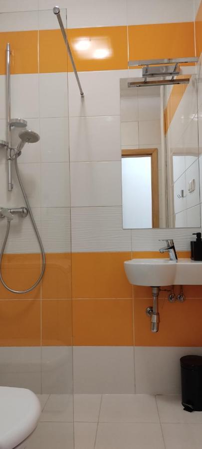 Be My Guest- Fontany Luxury Apartment Metro Wi-Fi Free Parking Zone Βαρσοβία Εξωτερικό φωτογραφία