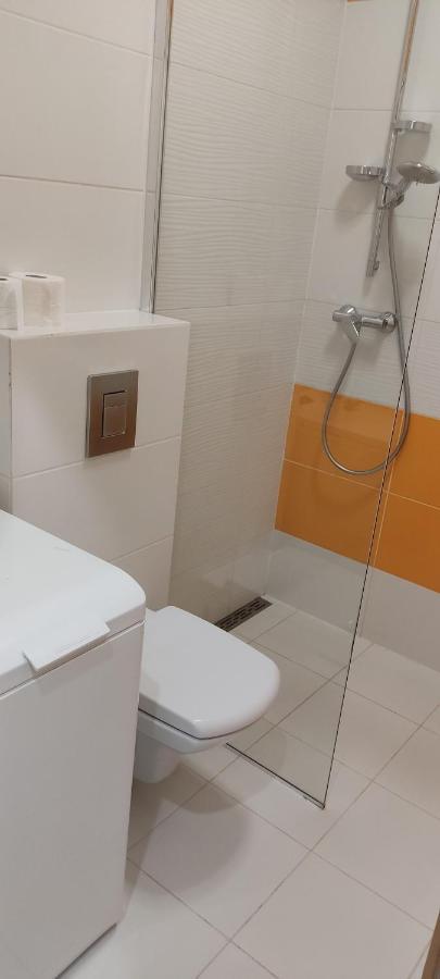 Be My Guest- Fontany Luxury Apartment Metro Wi-Fi Free Parking Zone Βαρσοβία Εξωτερικό φωτογραφία